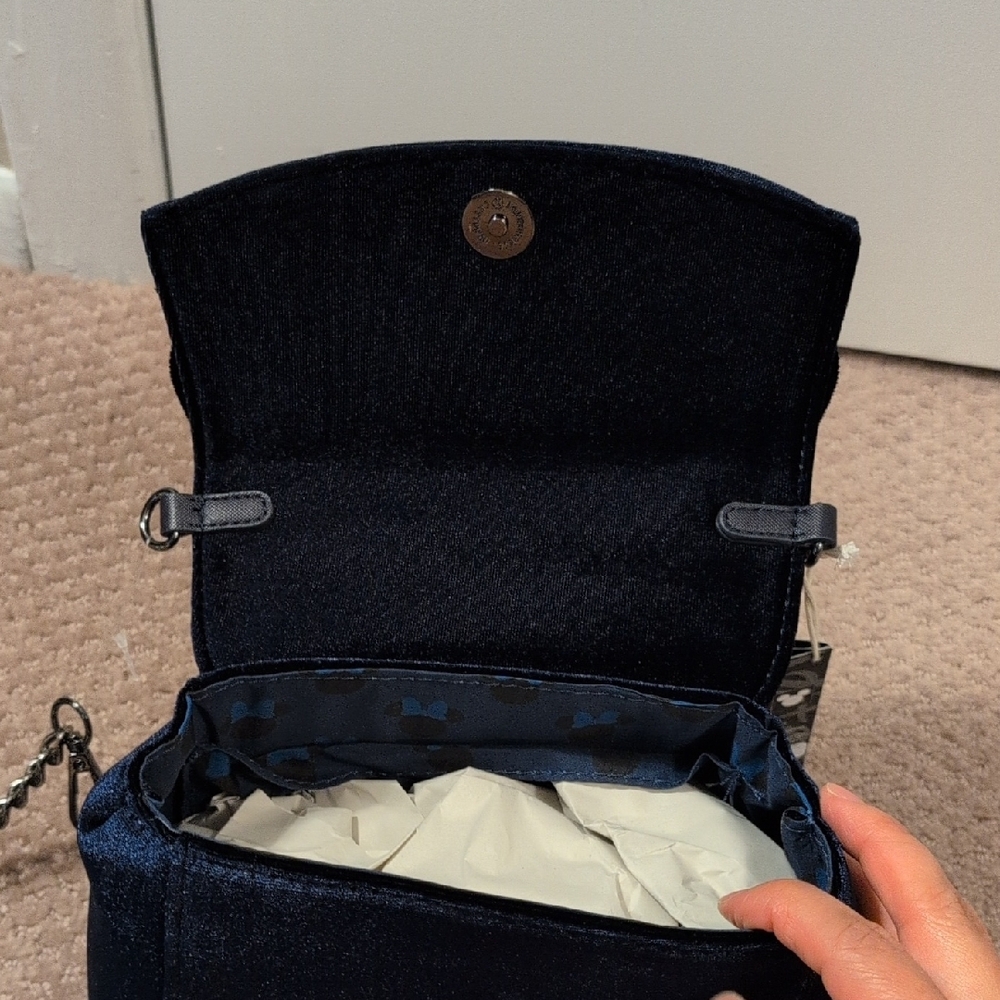 Loungefly Blue Minnie Mouse Velvet Crossbody Pearls Bag (Wallet Also In Closet) - Picture 10 of 12